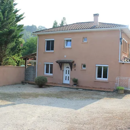 Ty Calon Lan בית נופש *